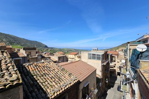Landsbyhus i Collesano, Palermo, Collesano - € 80.000 | Ref: 10459 - foto 15